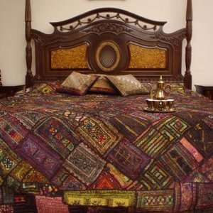  Akbar Tapestry Patchwork Bedspread   California King: Home 