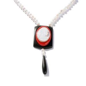 Italy Cameo 35mm Sardonyx and Wood Station 21 1/2 Drop Necklace