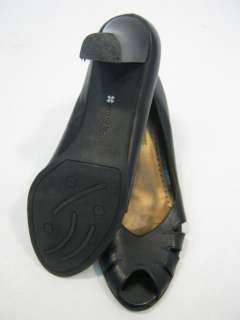 You are bidding on a pair of NATURALIZER Black Leather Peep Toe Heels 