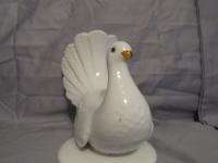 Reel Portugal Hand Painted 462 Dove Pigeon White Bird Figurine  