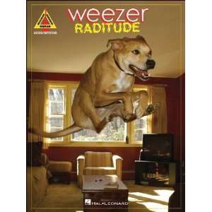  Hal Leonard Weezer   Raditude Tab Songbook: Musical 