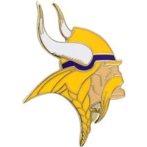  Minnesota Vikings Team Logo Pin: Sports & Outdoors