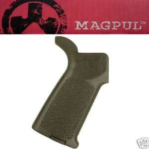 Magpul Moe Drop In Pistol Grip for .223/M 16   Foliage