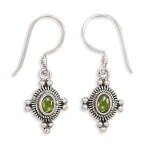    Bali Sterling Silver and Peridot Cabochon Earrings: Jewelry