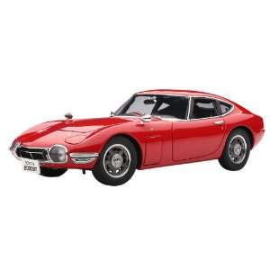  Toyota 2000 GT Coupe Red Upgraded 1:18 Autoart: Toys 