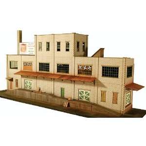  GCLaser HO 3 Story Concrete Industrial Backdrop w/Details 