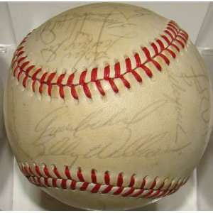   1987 Cubs Team 26 SIGNED MLB Baseball JSA STARS