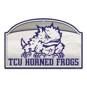  TCU Horned Frogs Wood Sign: Sports & Outdoors