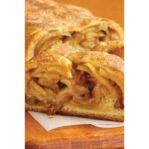  Apple Strudel Famously Fragrant Candle