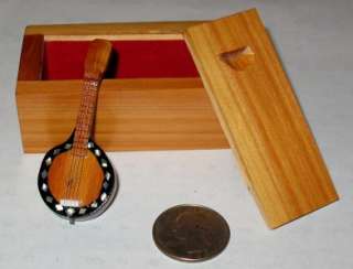 Mexican Folk Art   Museum Quality   Miniature Banjo  