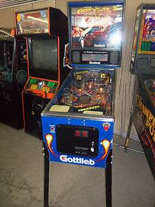 Street Fighter 2 Pinball Machine  
