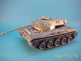 GERMAN LEOPARD TANK TOY SOLDIERS ARGENTINA 1970s  