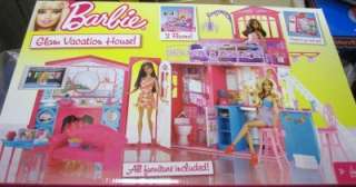   patio bar and blender Barbie Glam Vacation House folds up neatly for