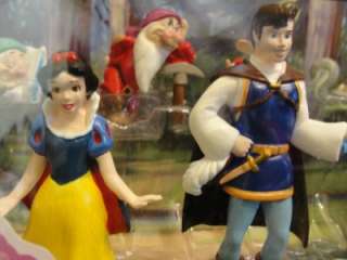Snow White Figurine Playset or Cake Topper, New, Disney  