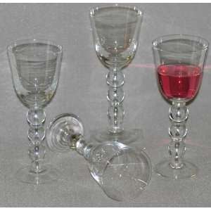    Set of 4 Clear Wine Glasses with Ripple Neck