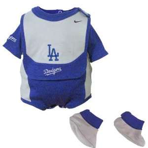  Nike LA Dodgers Infant Bib & Booties Set Sports 