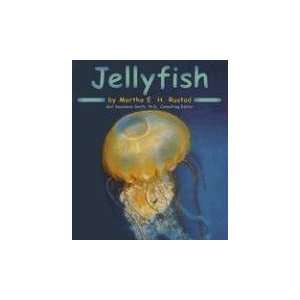    Jellyfish (Ocean Life) [Paperback]: Martha E. H. Rustad: Books