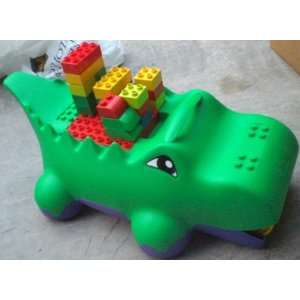  Lego, Green Alligator with Blocks Toy: Toys & Games
