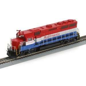  HO RTR GP40X, TP&W/Rail America #4056 Toys & Games