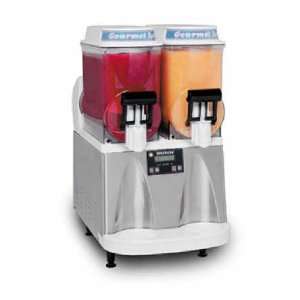  Ultra Gourmet Ice Systems with 2 Auto fill Hoppers 3 g 