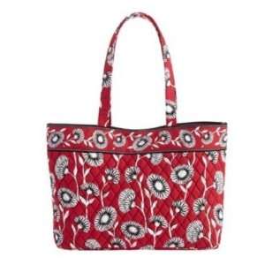  Vera Bradley East West Tote in Deco Daisy: Everything Else