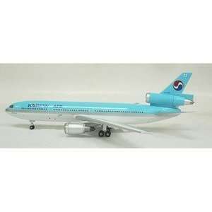    INFLIGHT 1200 IF103034 KOREAN AIR DC 10 PLANE MODEL Toys & Games