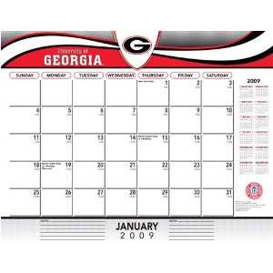  Georgia Bulldogs NCAA 22 x 17 Desk Calendar Sports 