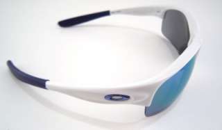 New Oakley Sunglasses Womens Commit Squared Polished White Violet 