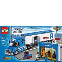 LEGO City Toys RUs Truck (7848)   LEGO   