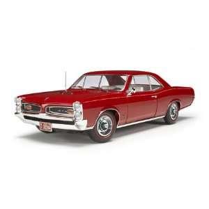  1/18 66 Pontiac GTO, Montero Red Toys & Games