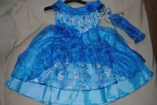 ein wunderschönes festliches Kleid in blau neu mit Schnürren in 