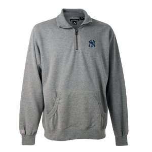  New York Yankees Revolution 1/4 Zip Sweatshirt (Grey 