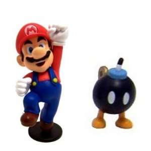 Super Mario Figuren Set Mario und Bob Omb in Metallbox: .de 