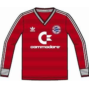Adidas FC Bayern München Retro Trikot 025078  Sport 