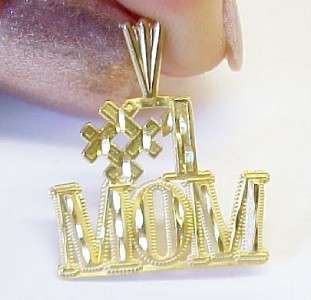 MOM / Diamond Cut 14K Solid Yellow Gold Pendant ~ in excellent 