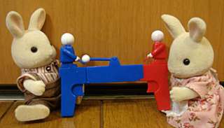 Sylvanian Family Mini Table Top Game Ping Pong Madness  