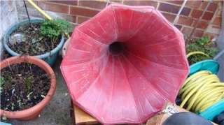 Antique Vintage old horn gramophone / phonograph coming with red 