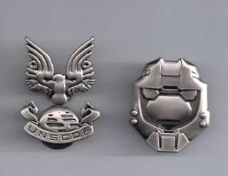 Halo 3 War Game Pewter UNSCDF Badge & Helmet Pin Set  