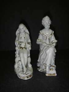 FIGURINEs Porcelain Japan Colonial Couple White/Gold  