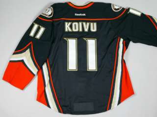 2011 12 SAKU KOIVU Anaheim Ducks Game Worn 3rd jersey NHL PREMIERE 