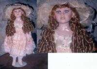 COLLECTIBLE VICTORIAN PORCELAIN DOLL   NEW IN BOX BY TOPPS  