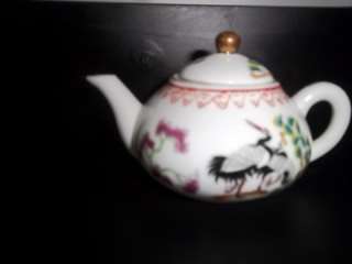   Miniature Japanese Porcelain Tea Set Cranes Tea Pot & 4 Tea Cups